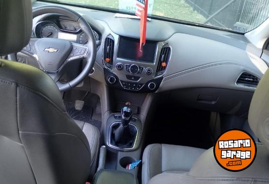 Autos - Chevrolet Cruze 2017 Nafta 120000Km - En Venta