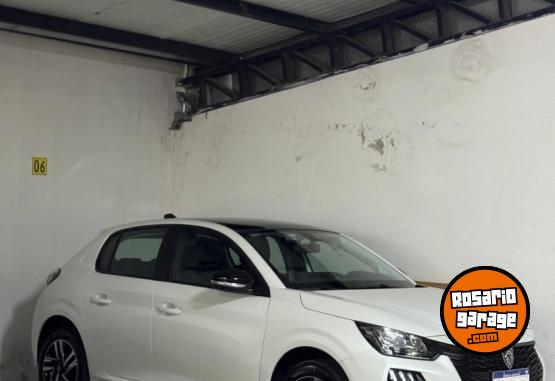 Autos - Peugeot 208 Allure Pack T200 2026 Nafta 7800Km - En Venta