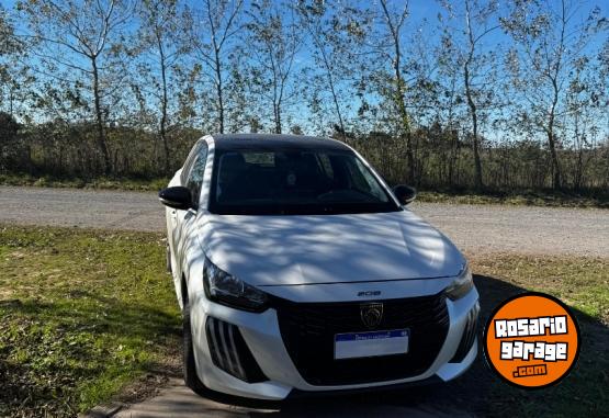 Autos - Peugeot 208 Allure Pack T200 2026 Nafta 7800Km - En Venta