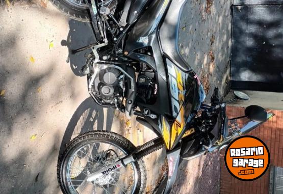 Motos - Honda Xr 190 2024 Nafta 4381Km - En Venta