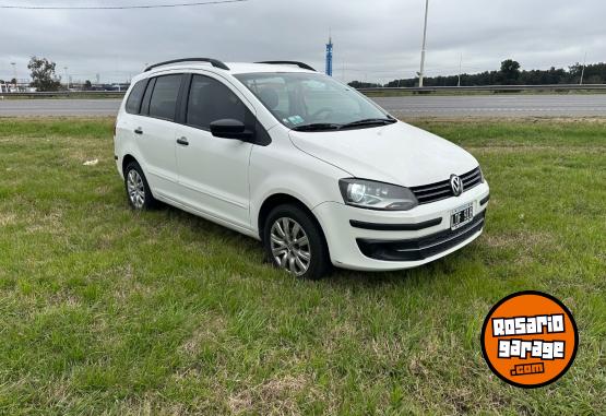 Autos - Volkswagen Suran 2012 Nafta 135000Km - En Venta