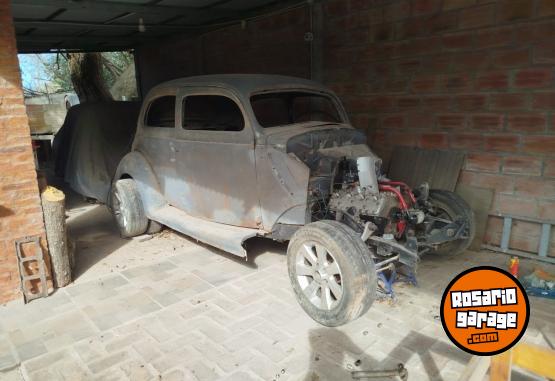 Clásicos - Ford 38 Con Trailer - En Venta