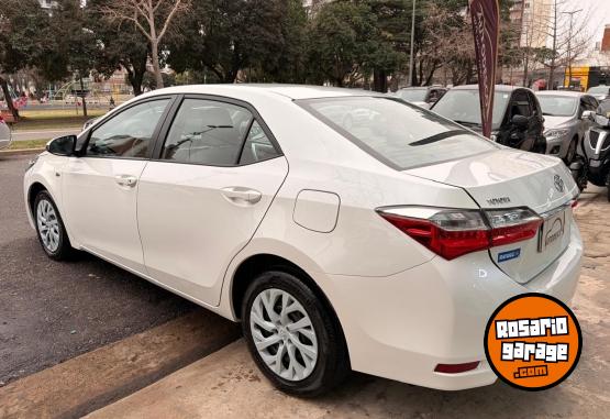 Autos - Toyota Corolla XLI 2017 Nafta 63000Km - En Venta
