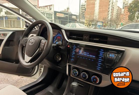 Autos - Toyota Corolla XLI 2017 Nafta 63000Km - En Venta