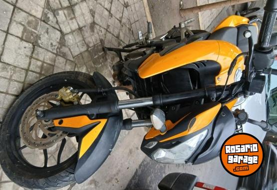Motos - Bajaj Rouser ns 200 2014 Nafta 18593Km - En Venta