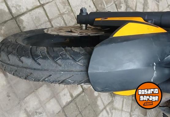 Motos - Bajaj Rouser ns 200 2014 Nafta 18593Km - En Venta