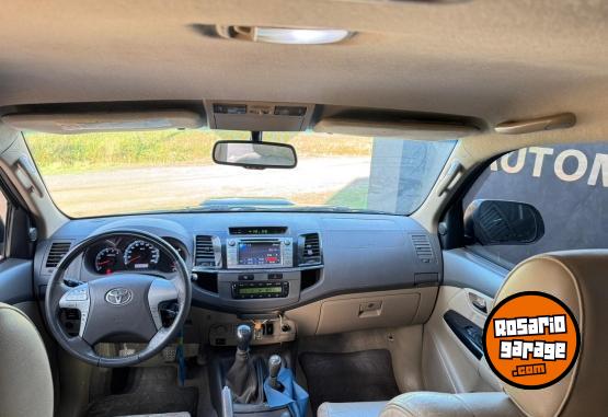 Camionetas - Toyota Hilux SW4 SRV 4x4 2012 Diesel 208000Km - En Venta