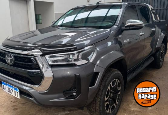 Camionetas - Toyota Hilux 2025 Diesel 21000Km - En Venta