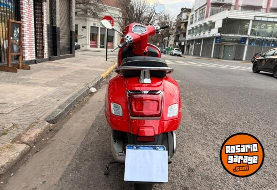 Motos - Vespa Gts Super 300 2025 Nafta 12000Km - En Venta