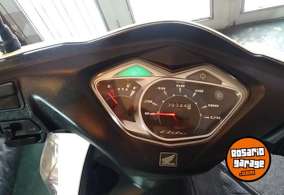 Motos - Honda Elite 125 2014 Nafta 39000Km - En Venta