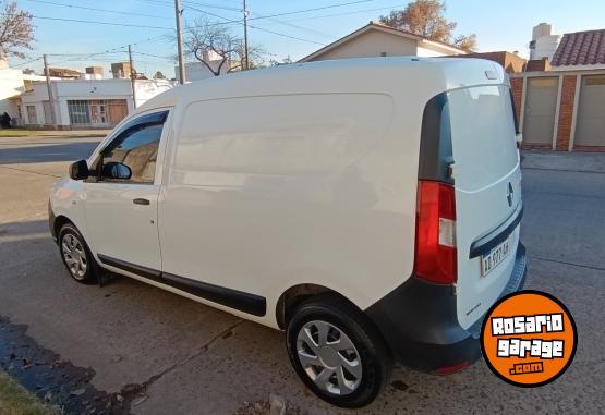 Utilitarios - Renault Kangoo 2019 GNC 154000Km - En Venta
