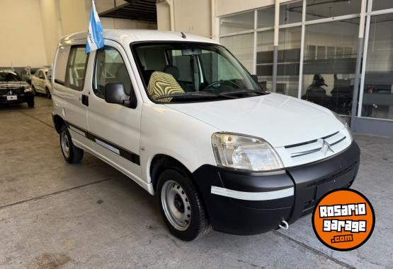Utilitarios - Renault Berlingo 1.6 Hdi Bussines 2017 Diesel 160000Km - En Venta