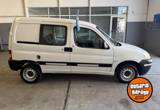 Utilitarios - Renault Berlingo 1.6 Hdi Bussines 2017 Diesel 160000Km - En Venta