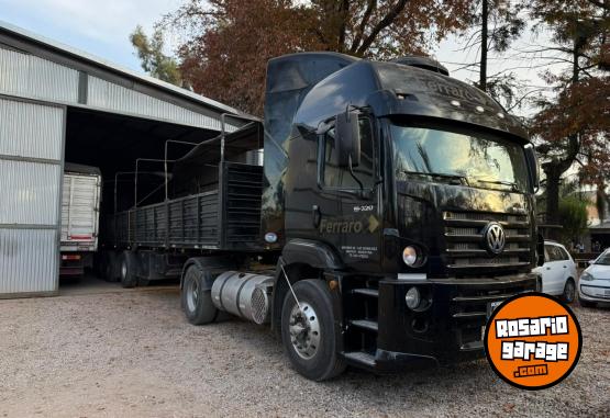 Camiones y Grúas - SE VENDE - En Venta