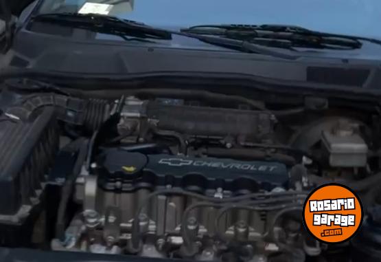 Autos - Chevrolet GLS 2.0 2011 Nafta 80000Km - En Venta