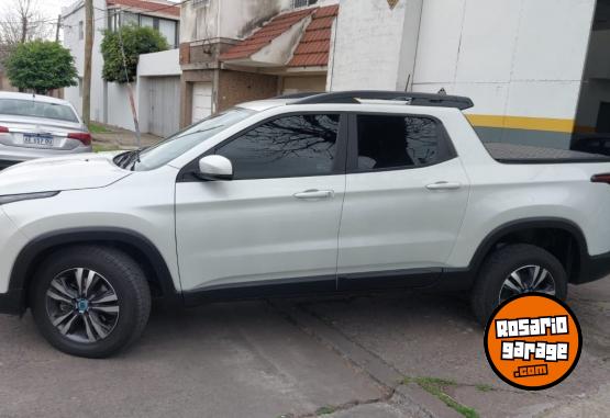 Camionetas - Fiat TORO 2.0TD FREEDOM 2022 Diesel 47000Km - En Venta