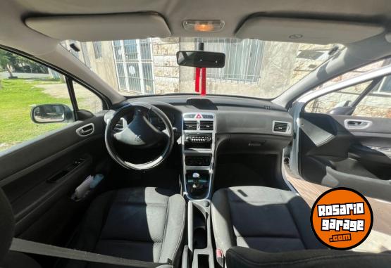 Autos - Peugeot 307 XS nafta 1.6 2011 Nafta 240000Km - En Venta