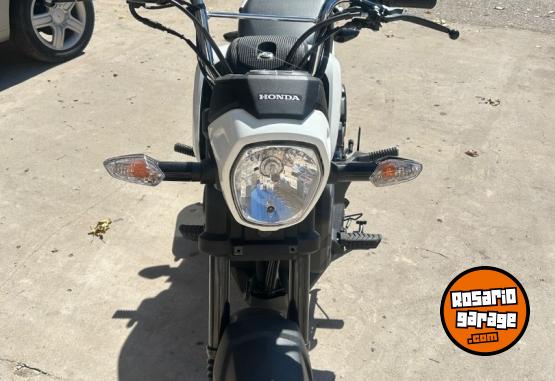 Motos - Honda Navi 2025 Nafta 1650Km - En Venta