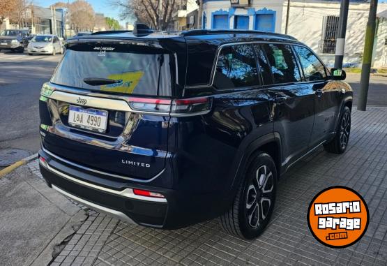 Camionetas - Jeep COMMANDER LIMITED T270 2025 Nafta 20000Km - En Venta
