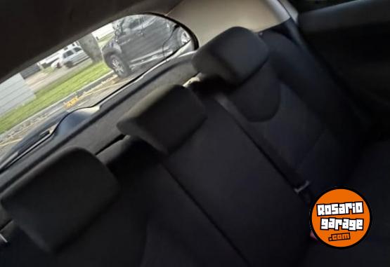 Autos - Peugeot 308 ATRACTIVE 2013 GNC 140000Km - En Venta