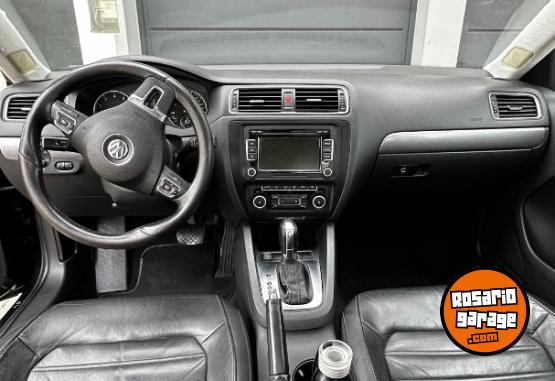 Autos - Volkswagen Vento 2011 Nafta 143000Km - En Venta