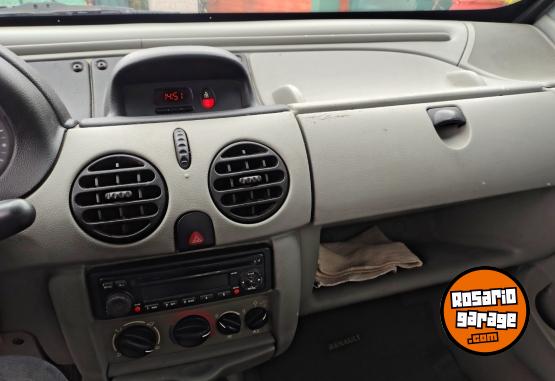 Utilitarios - Renault Kangoo 2007 Nafta 238300Km - En Venta