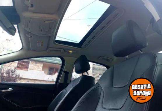 Autos - Ford FOCUS 3 TITANIUM 2016 Nafta 80000Km - En Venta