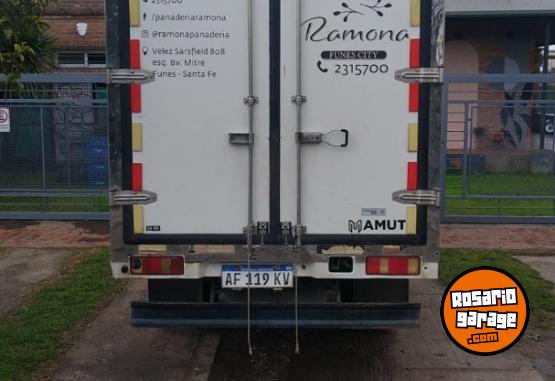 Utilitarios - Otra marca Mamut box refrigerado 2021 Nafta 45000Km - En Venta