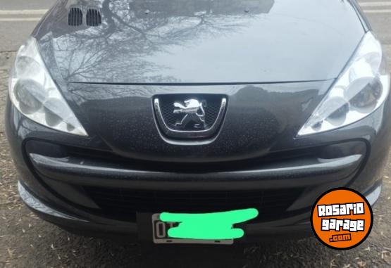 Autos - Peugeot 207 2014 GNC 97000Km - En Venta