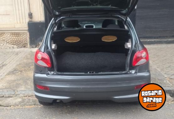 Autos - Peugeot 207 2014 GNC 97000Km - En Venta