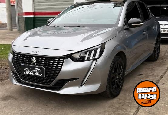 Autos - Peugeot 208 2023 Nafta 20000Km - En Venta