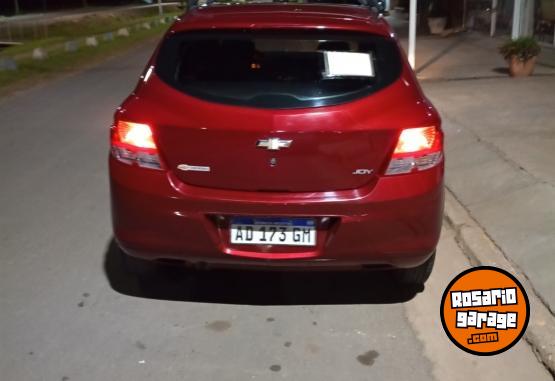Autos - Chevrolet Onix 2018 Nafta 121000Km - En Venta