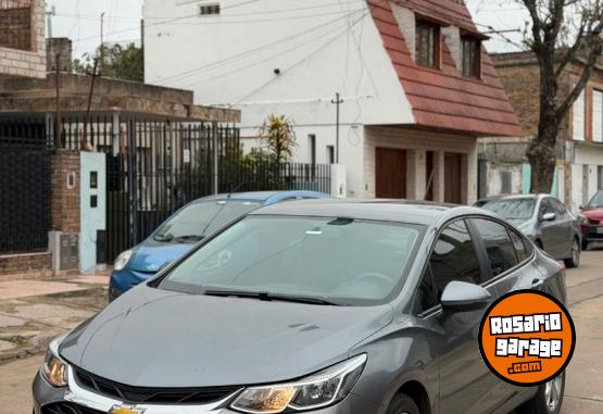Autos - Chevrolet CRUZE LT 2022 Nafta 82500Km - En Venta