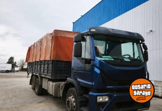 Camiones y Gr�as - IVECO Tector 240E28N � A�o 2021 � Excelente estado - En Venta