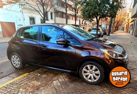 Autos - Peugeot 208 ACTIVE 1.6 2018 Nafta 42000Km - En Venta
