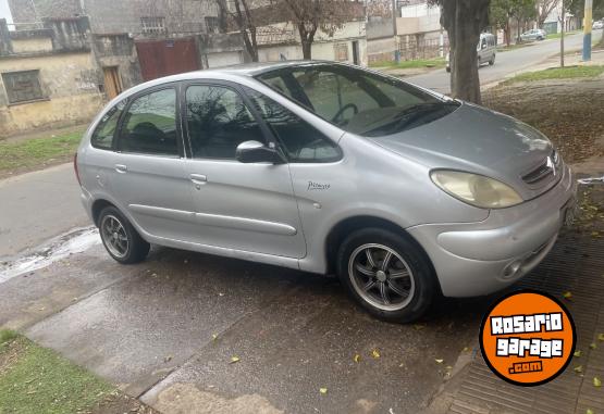 Autos - Citroen Xsara Picasso 2003 Nafta 111111Km - En Venta