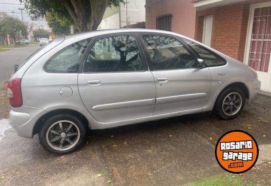 Autos - Citroen Xsara Picasso 2003 Nafta 111111Km - En Venta