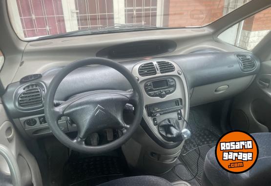 Autos - Citroen Xsara Picasso 2003 Nafta 111111Km - En Venta