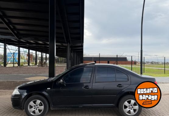 Autos - Volkswagen Bora 2012 Diesel 399000Km - En Venta