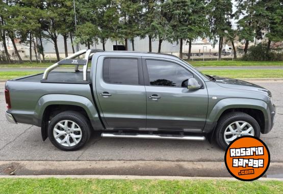 Camionetas - Volkswagen AMAROK V6 HIGHLINE 2018 Diesel 130000Km - En Venta
