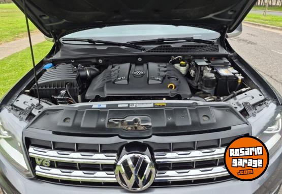 Camionetas - Volkswagen AMAROK V6 HIGHLINE 2018 Diesel 130000Km - En Venta