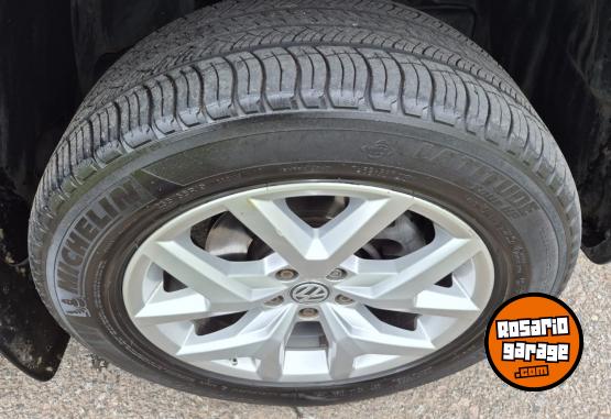 Camionetas - Volkswagen AMAROK V6 HIGHLINE 2018 Diesel 130000Km - En Venta
