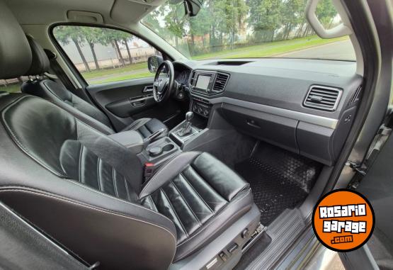 Camionetas - Volkswagen AMAROK V6 HIGHLINE 2018 Diesel 130000Km - En Venta