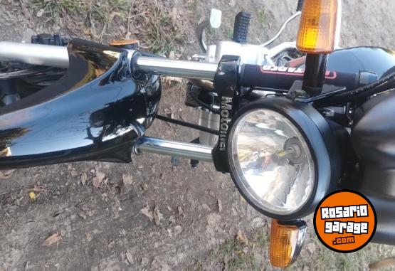 Motos - Motomel Serie 2 2021 Nafta 8000Km - En Venta