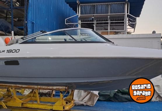 Embarcaciones - QUICKSILVER 1800 con EVINRUDE 135 HP ETEC AÑO 2017 - En Venta
