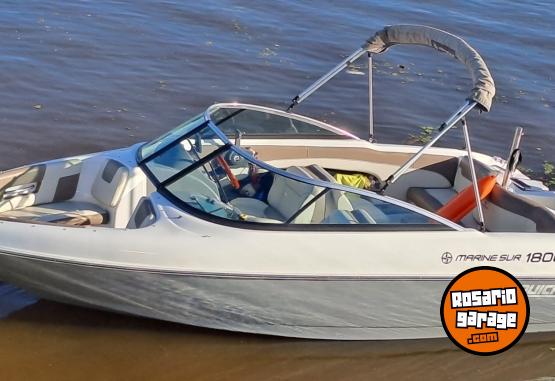 Embarcaciones - QUICKSILVER 1800 con EVINRUDE 135 HP ETEC AÑO 2017 - En Venta