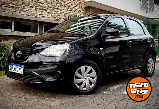 Autos - Toyota ETIOS 2019 Nafta 60000Km - En Venta