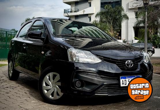 Autos - Toyota ETIOS 2019 Nafta 60000Km - En Venta