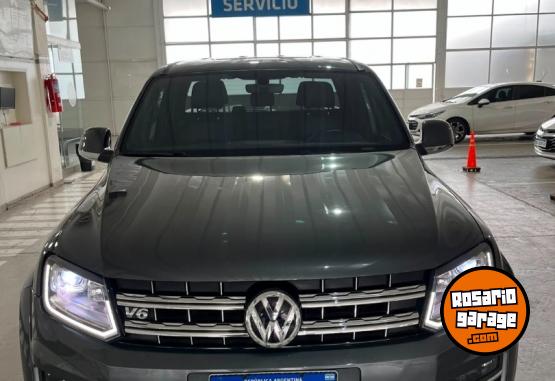 Camionetas - Volkswagen AMAROK EXTREME V6 2023 Diesel 85000Km - En Venta