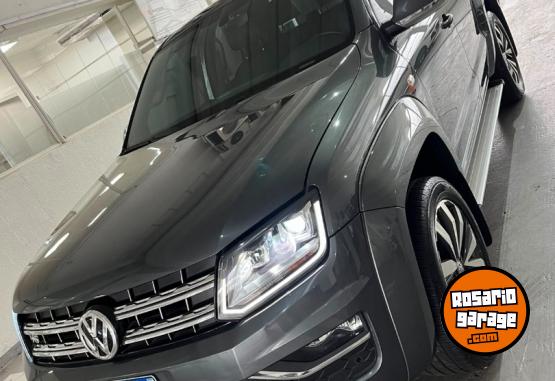 Camionetas - Volkswagen AMAROK EXTREME V6 2023 Diesel 85000Km - En Venta